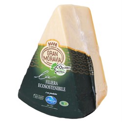 IA087-Gran Moravia hard cheese 2000g